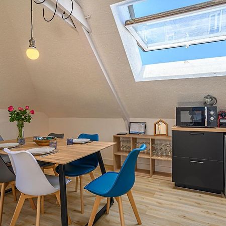 Le Beg Er Lann - Appartement Contemporain Centre Ville サルゾー エクステリア 写真